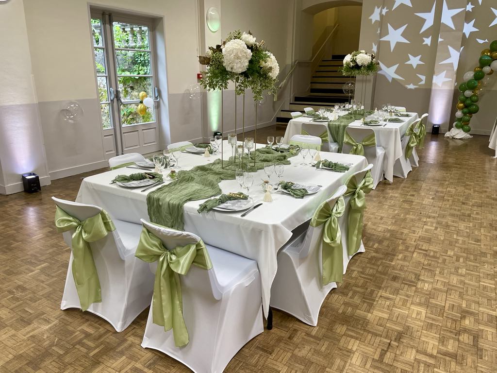 4e8c2e09-e8a7-48e5-b645-291d7e8121c7